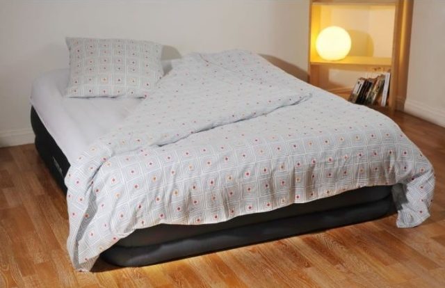 intex matelas gonflable