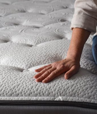 Quand et pourquoi faut-il changer son matelas pour bien dormir ? Changer son matelas